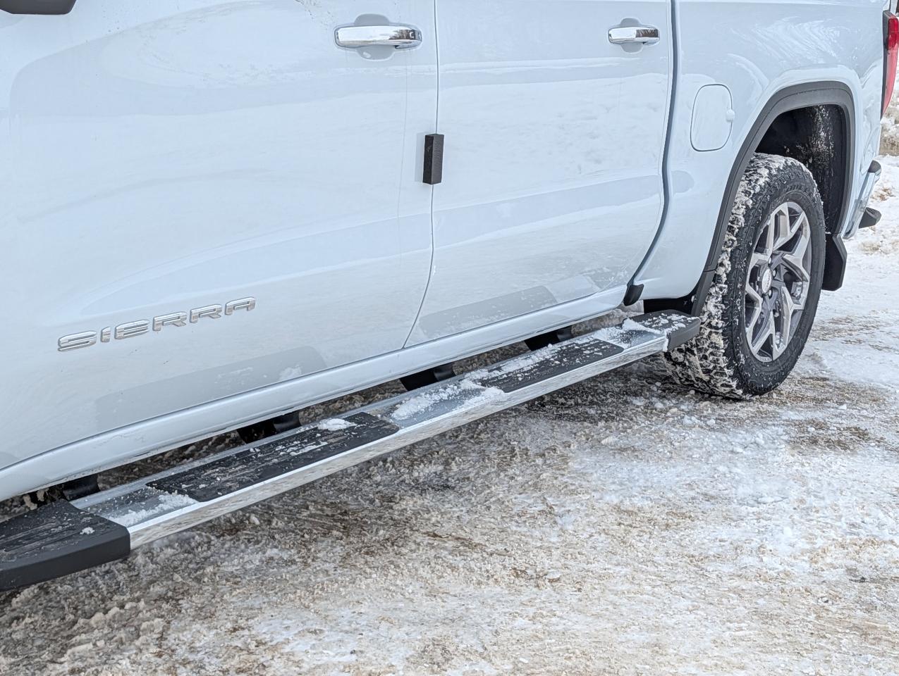 2026 GMC Sierra 1500 SLT Photo