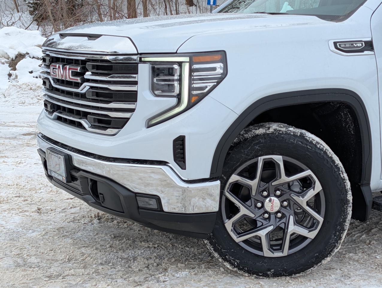 2026 GMC Sierra 1500 SLT Photo