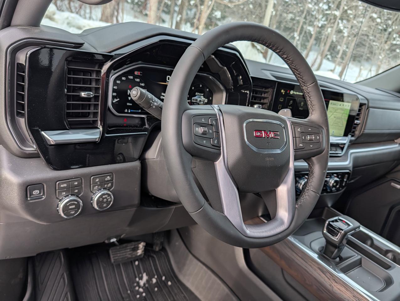 2026 GMC Sierra 1500 SLT Photo