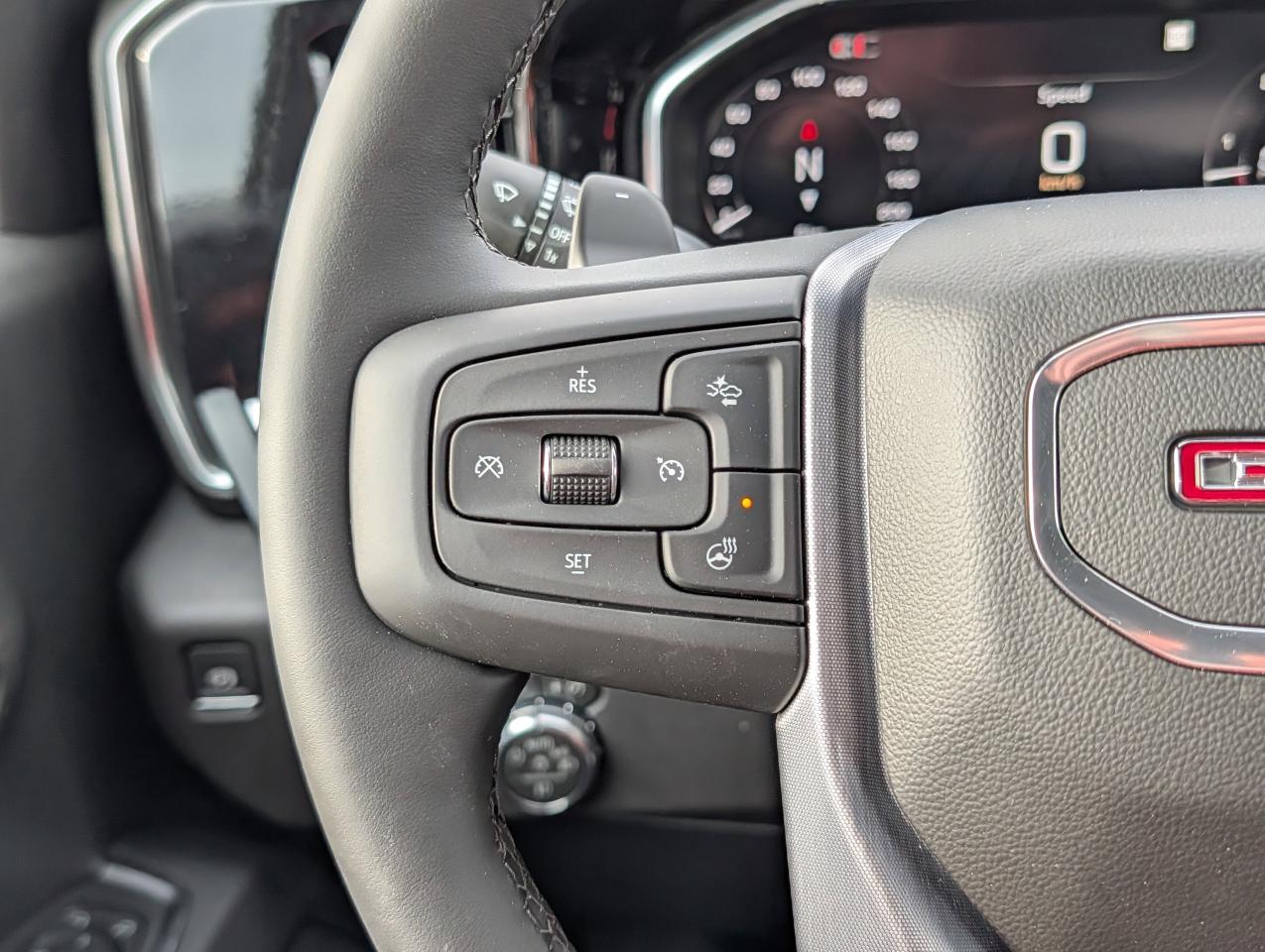 2026 GMC Sierra 1500 SLT Photo