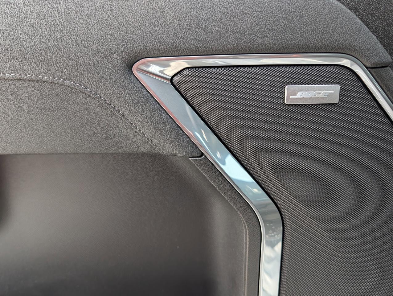 2026 GMC Sierra 1500 SLT Photo