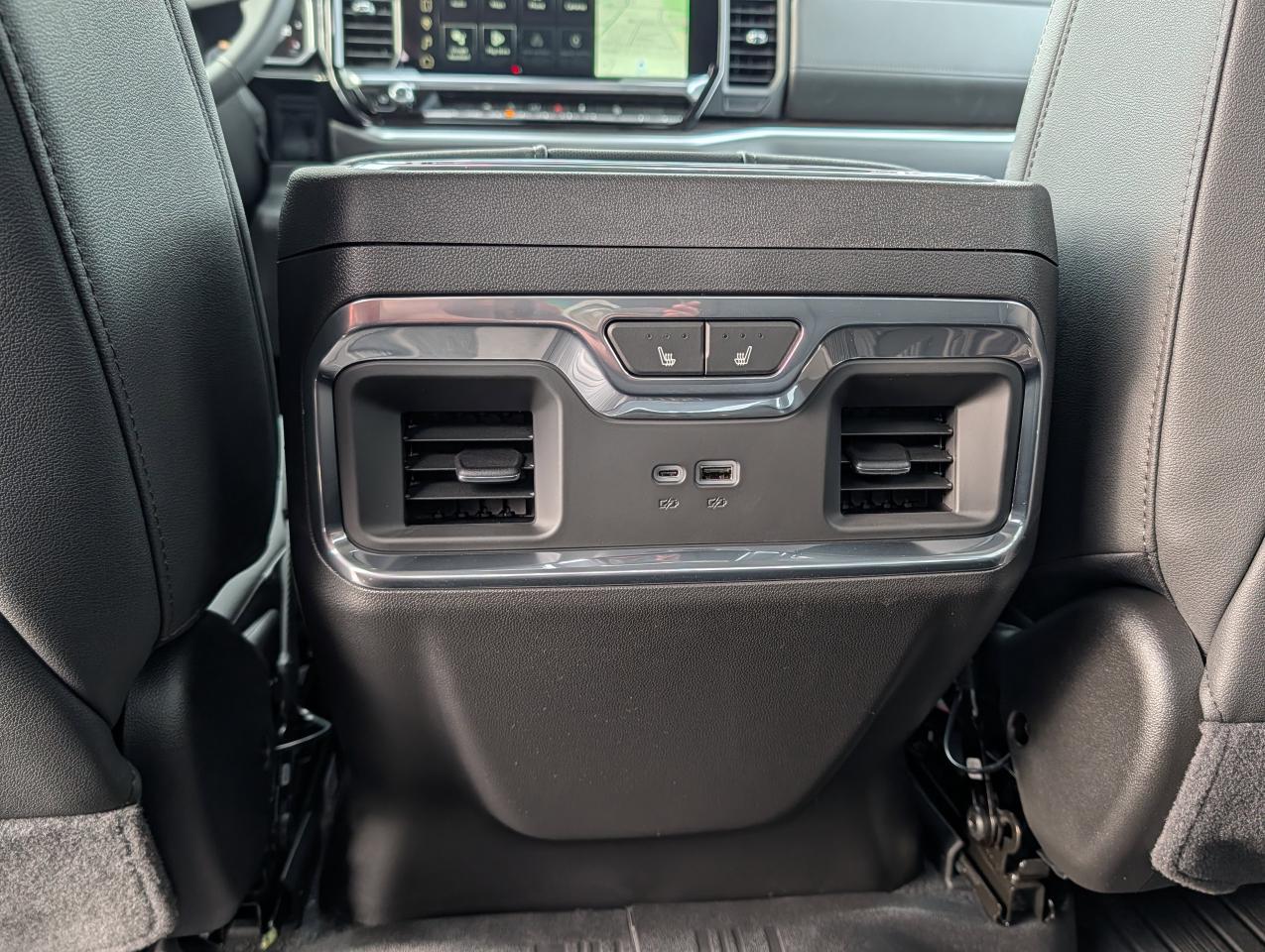 2026 GMC Sierra 1500 SLT Photo