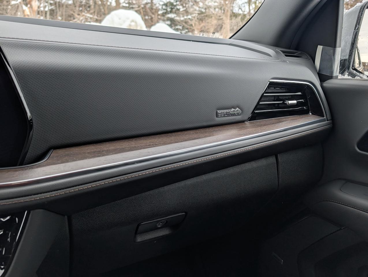 2026 Chevrolet Tahoe HIGH COUNTRY Photo