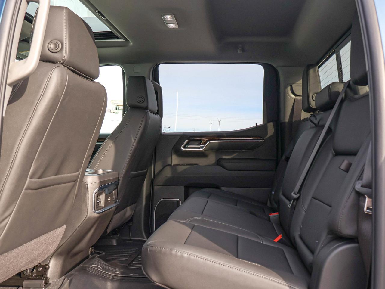 2026 GMC Sierra 1500 ELEVATION Photo