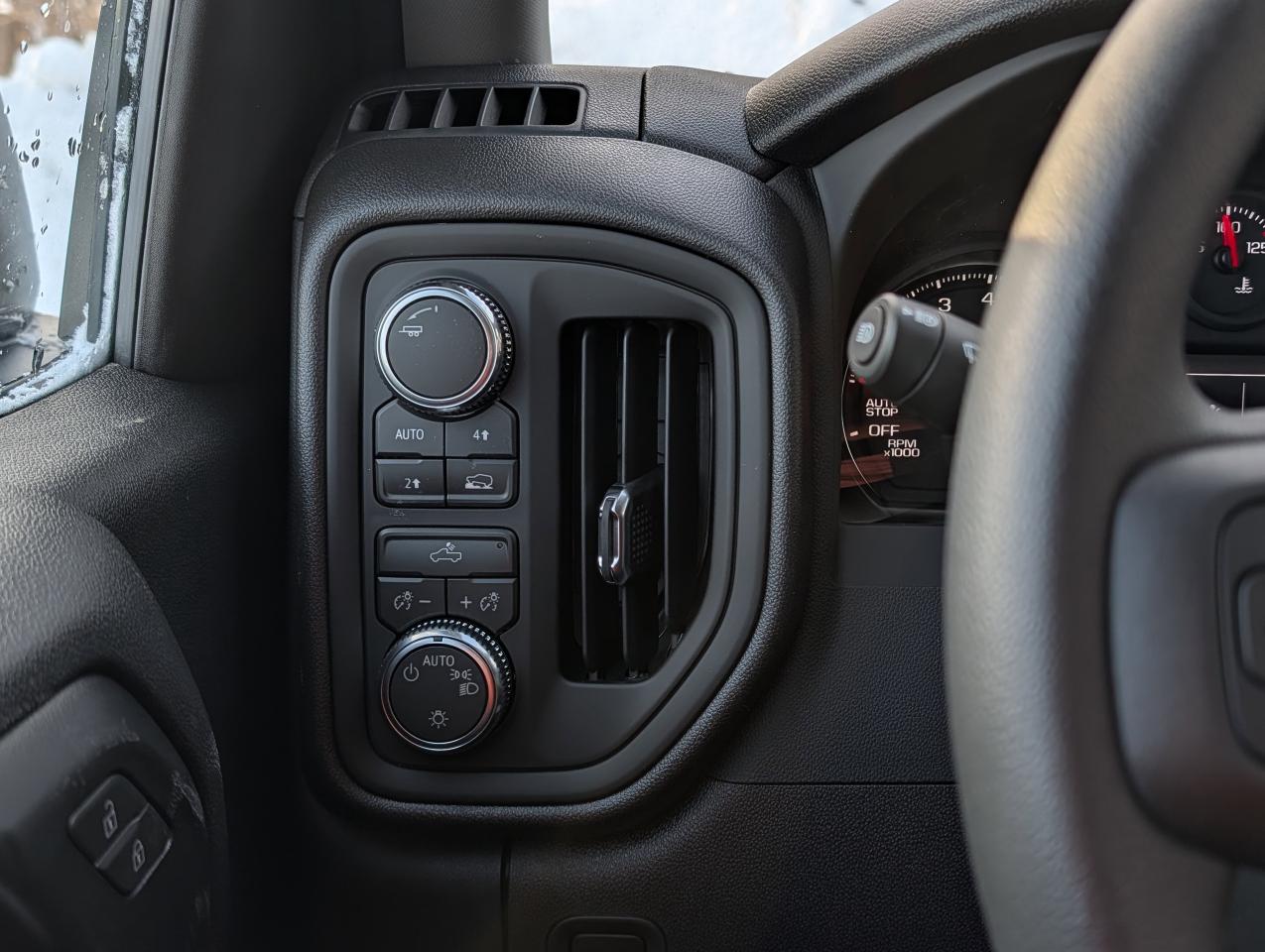 2026 GMC Sierra 1500 PRO Photo