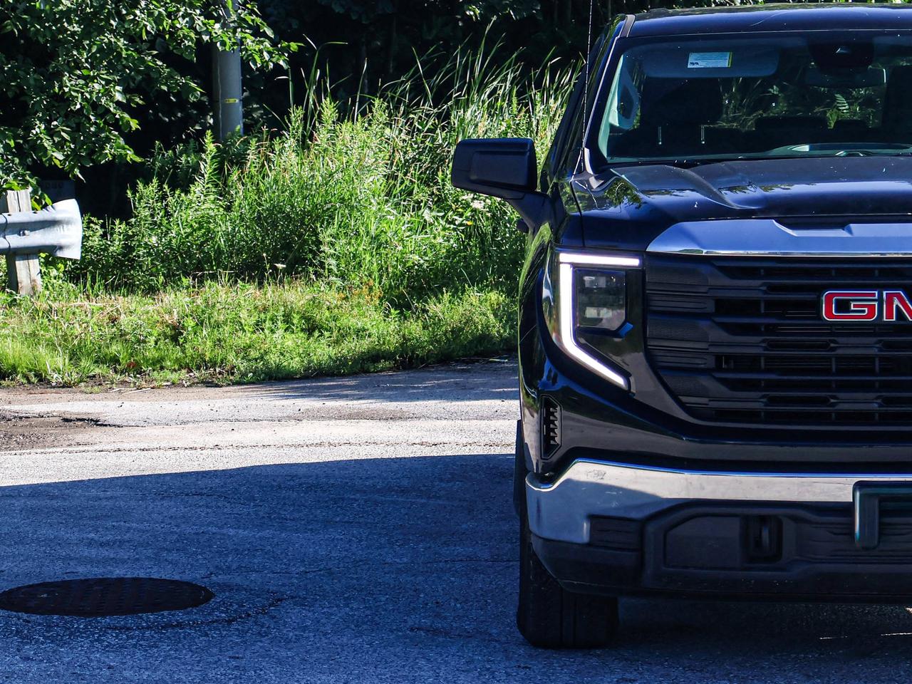 2026 GMC Sierra 1500 PRO Photo4