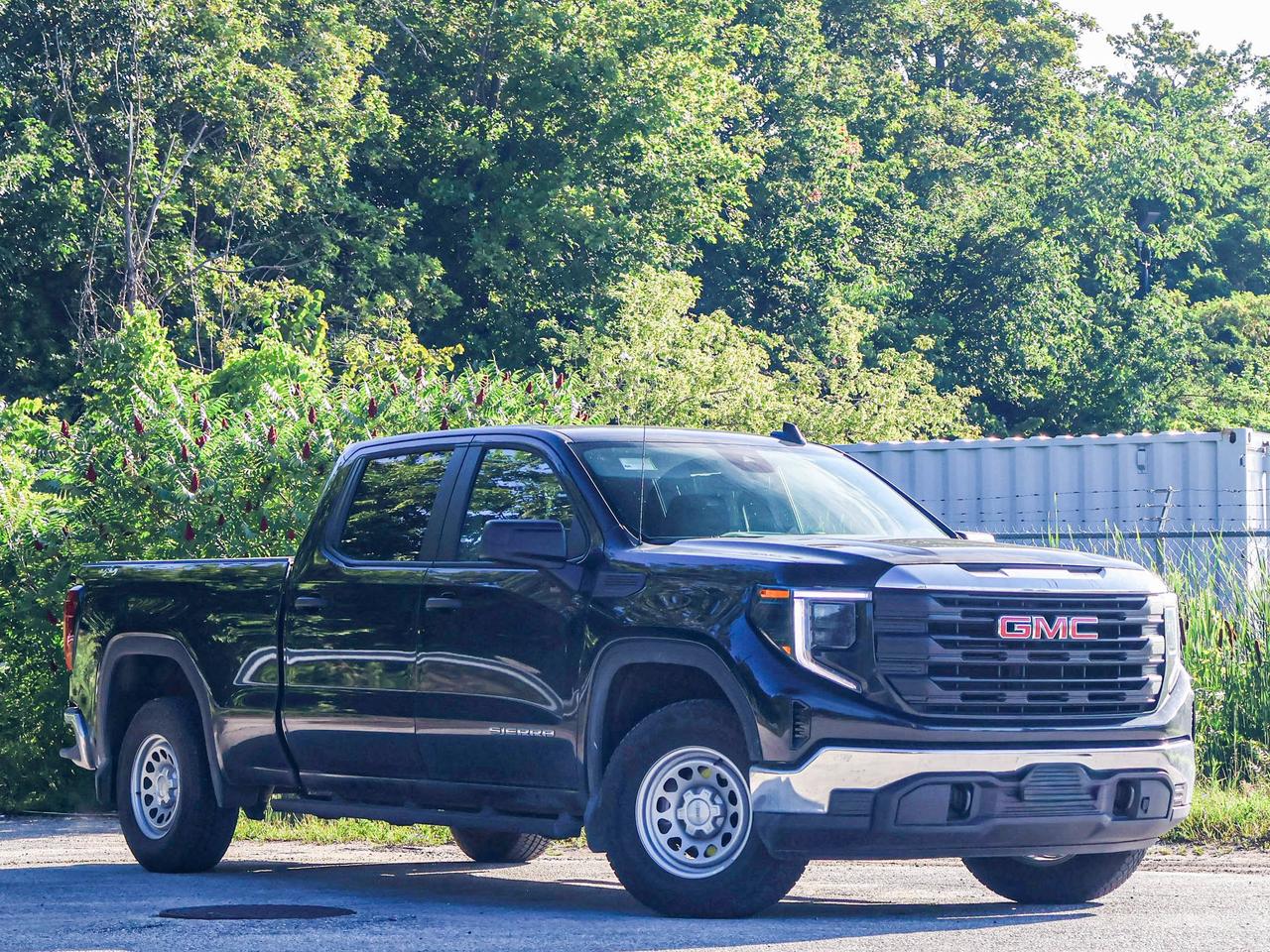 2026 GMC Sierra 1500 PRO Photo1