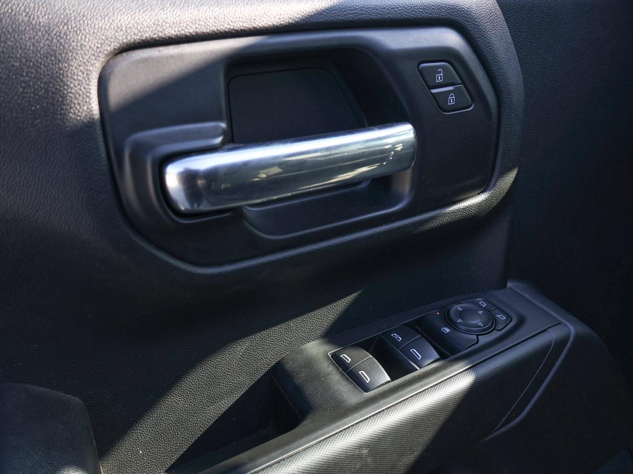 2026 GMC Sierra 1500 PRO Photo
