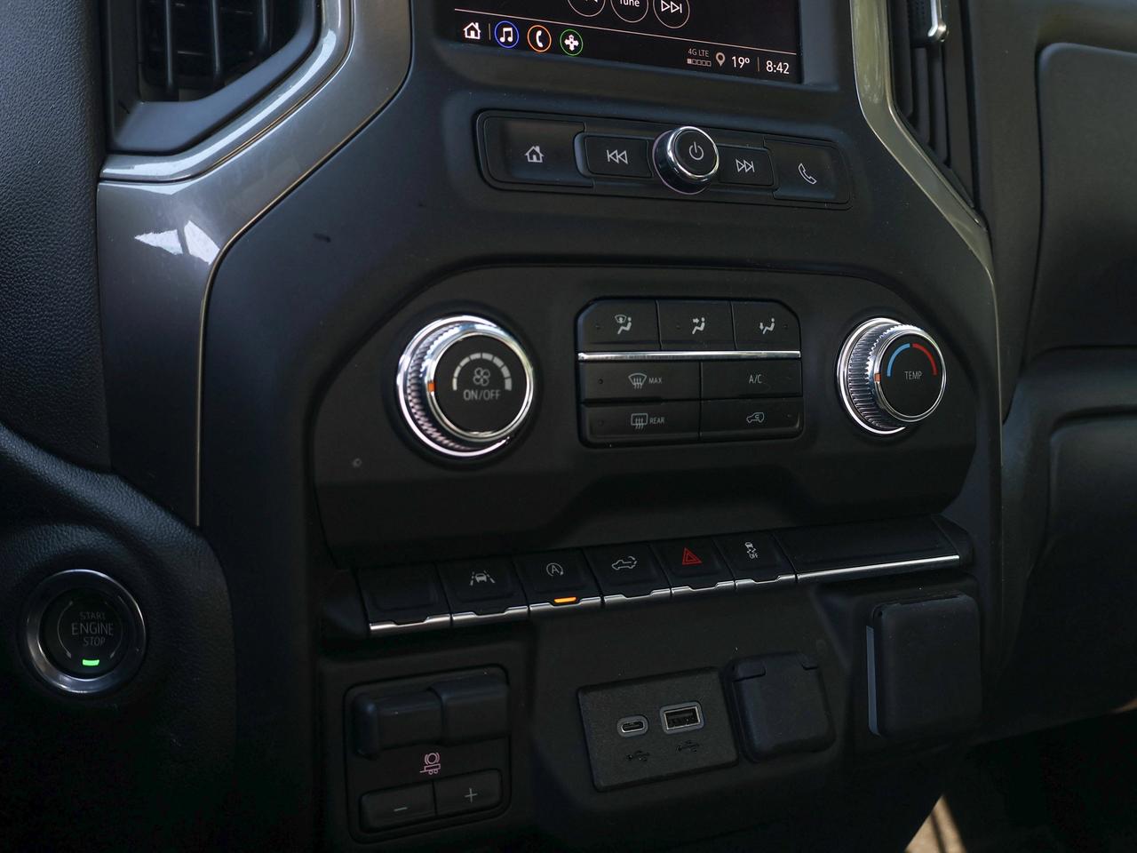2026 GMC Sierra 1500 PRO Photo