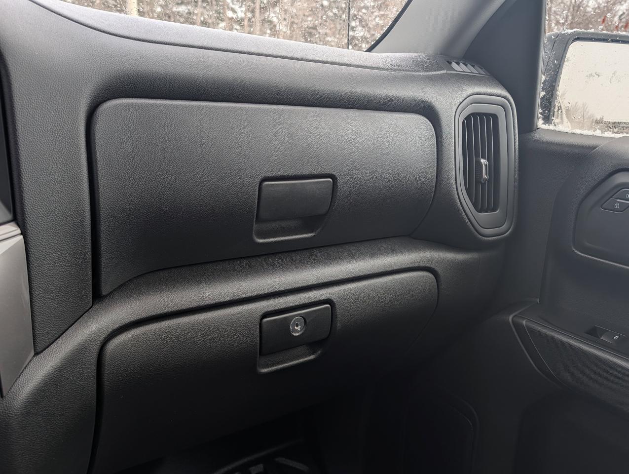 2026 GMC Sierra 1500 PRO Photo