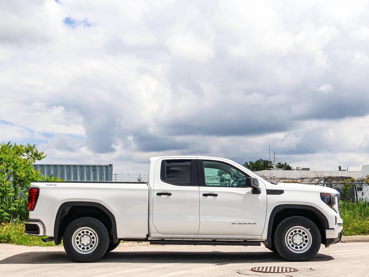 2026 GMC Sierra 1500 PRO Photo
