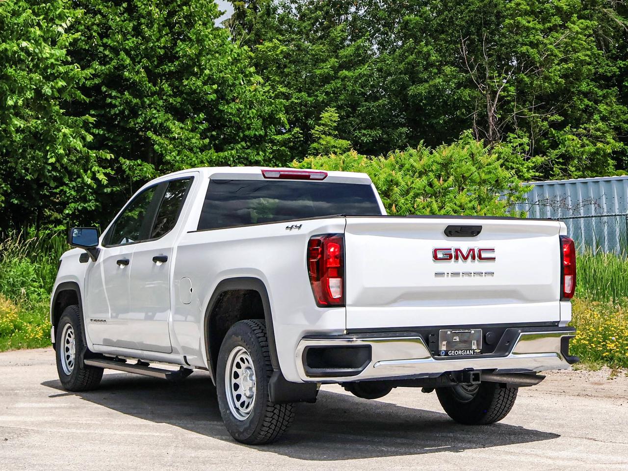 2026 GMC Sierra 1500 PRO Photo