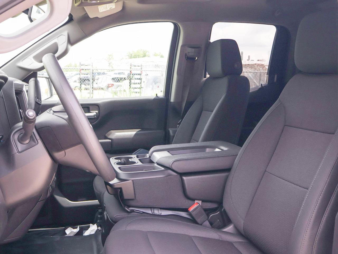 2026 GMC Sierra 1500 PRO Photo