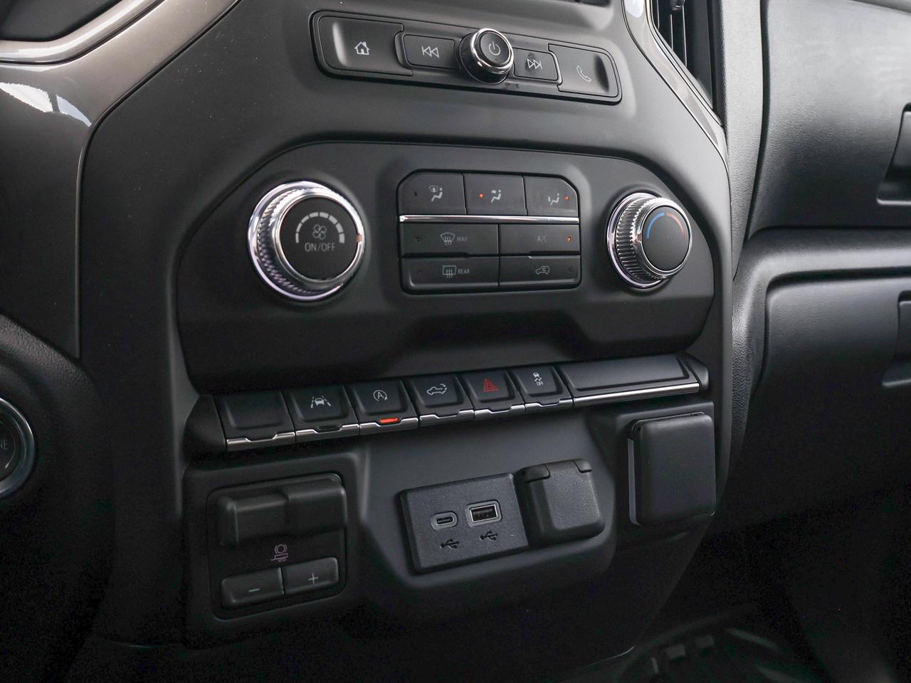 2026 GMC Sierra 1500 PRO Photo