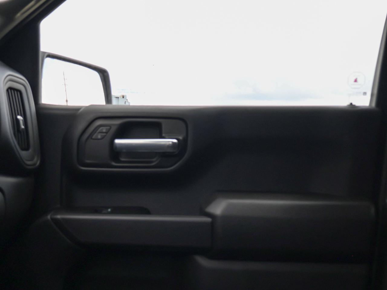 2026 GMC Sierra 1500 PRO Photo