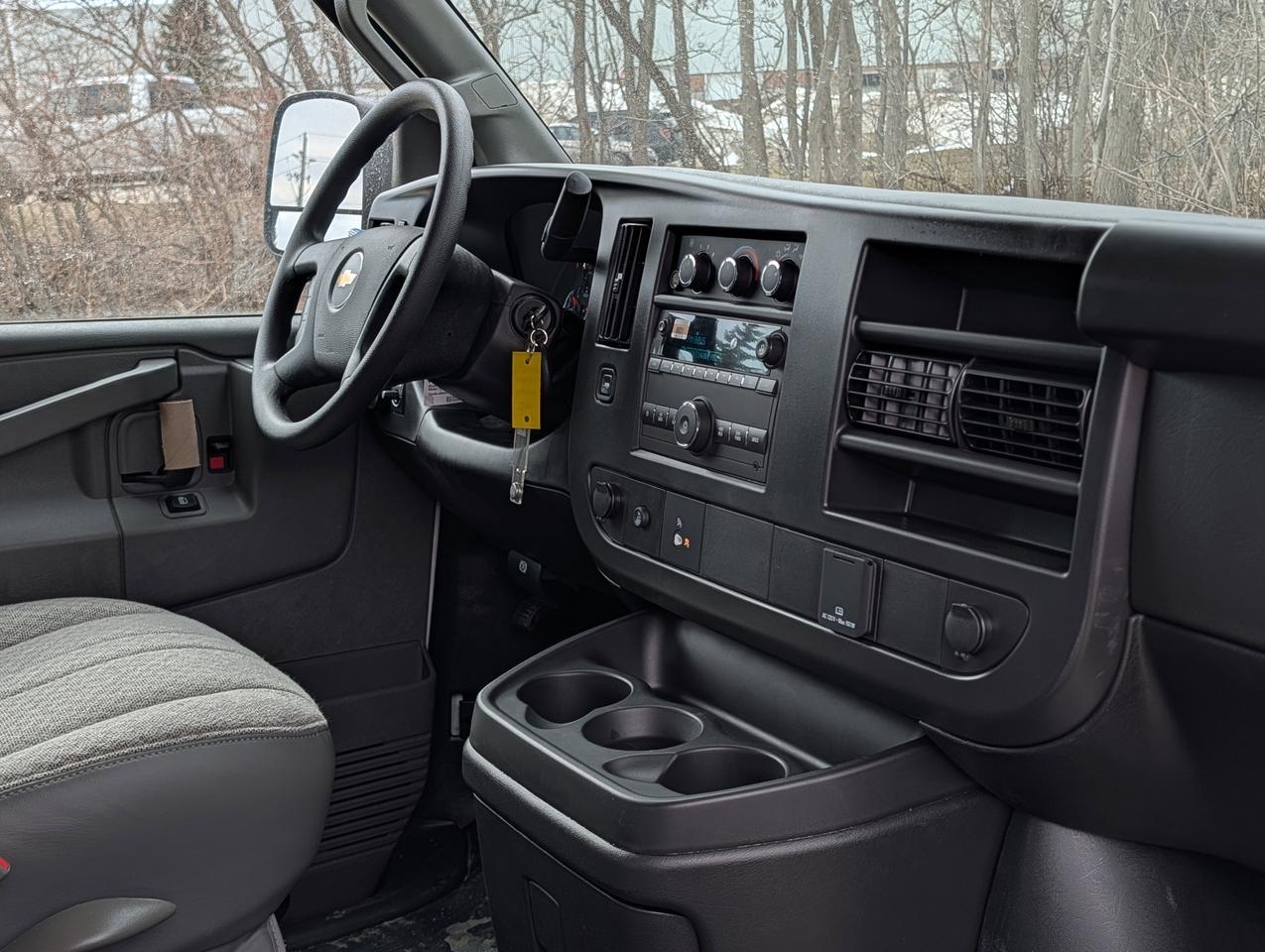 2026 Chevrolet Express Cargo Van  Photo