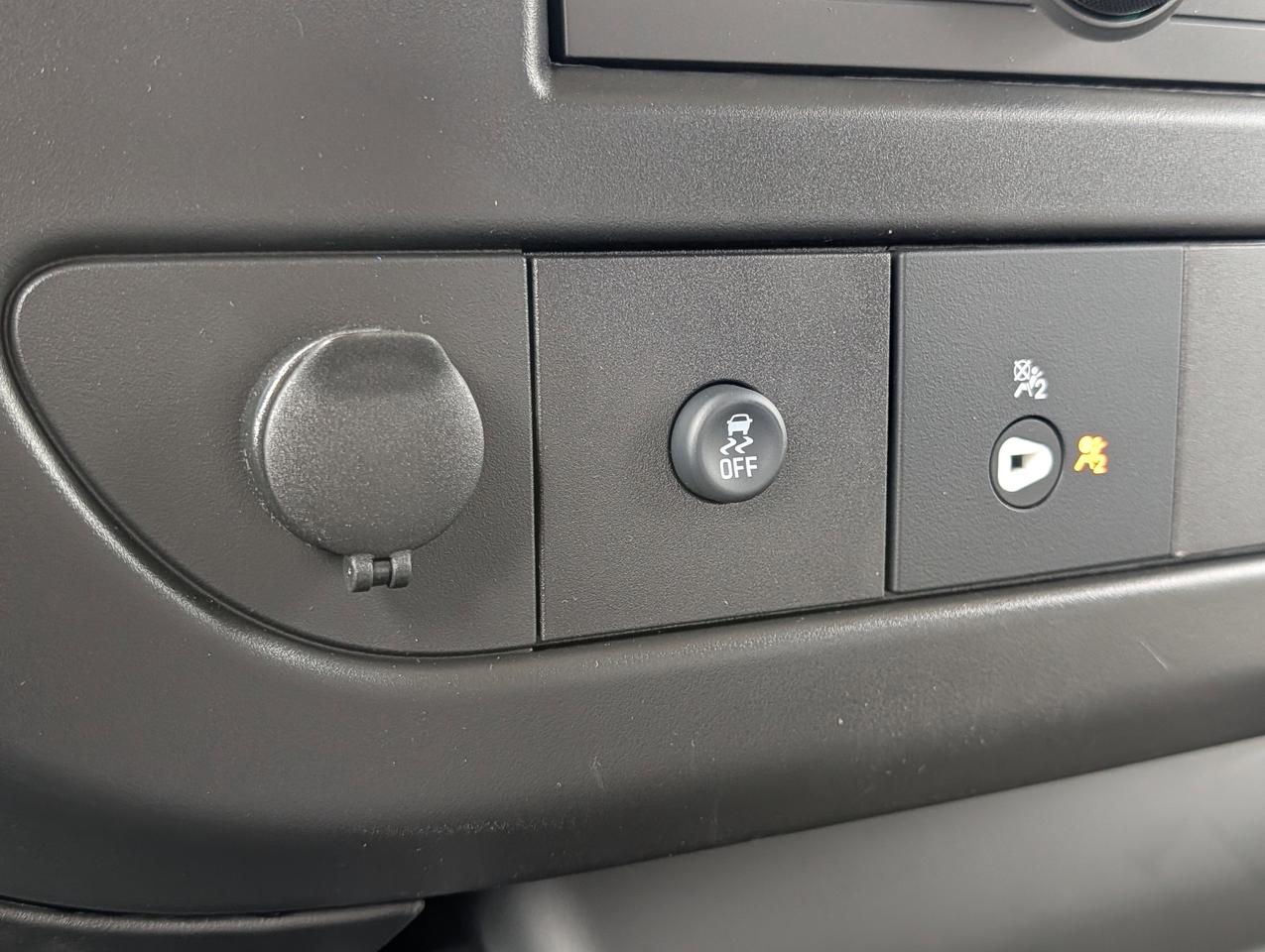 2026 Chevrolet Express Cargo Van  Photo