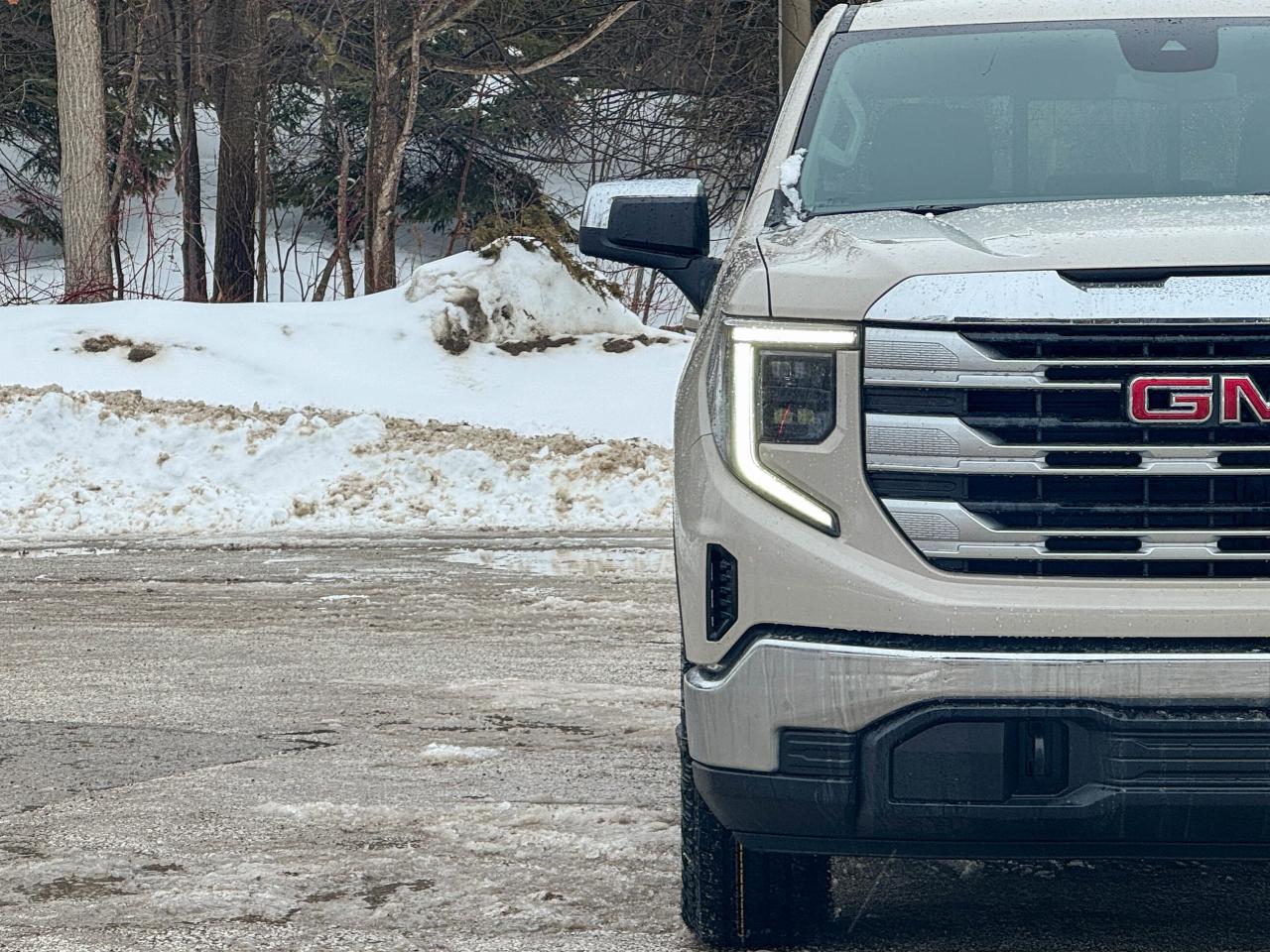 2026 GMC Sierra 1500 SLE Photo