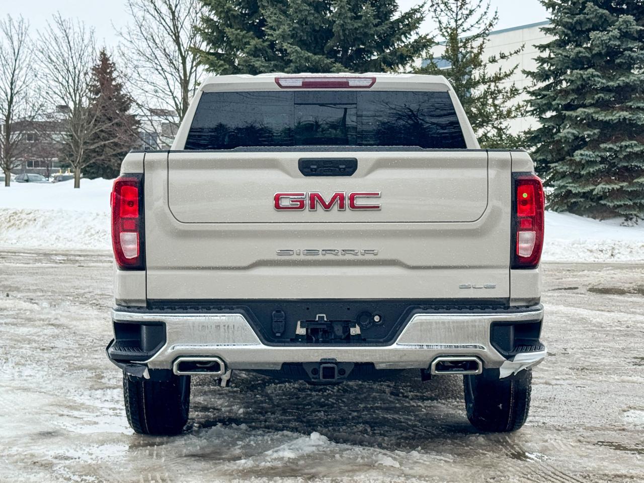 2026 GMC Sierra 1500 SLE Photo