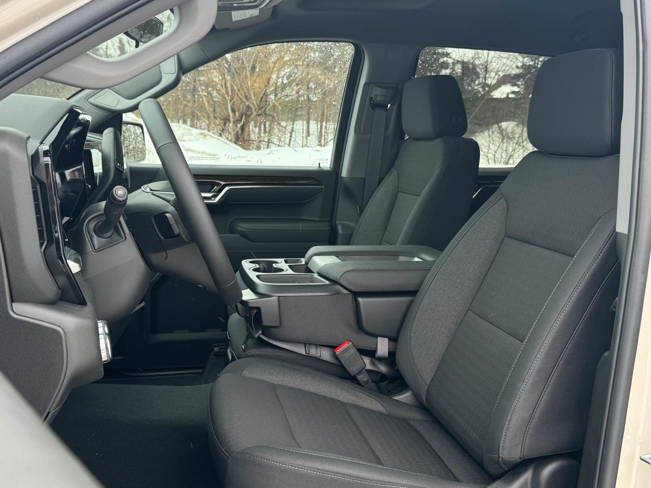 2026 GMC Sierra 1500 SLE Photo