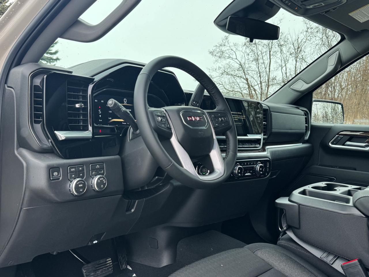 2026 GMC Sierra 1500 SLE Photo