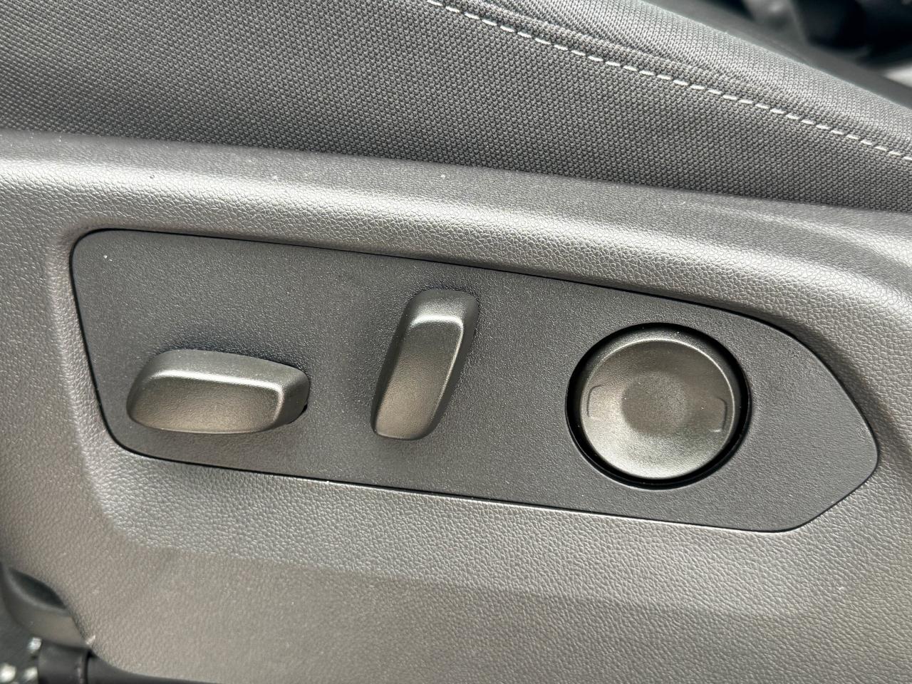 2026 GMC Sierra 1500 SLE Photo