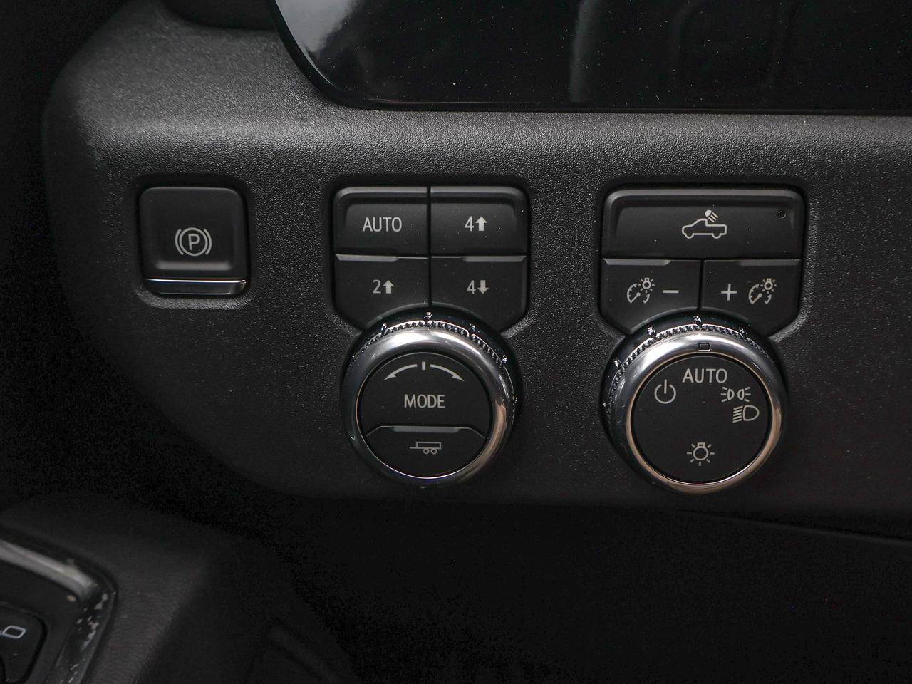 2026 GMC Sierra 1500 SLE Photo