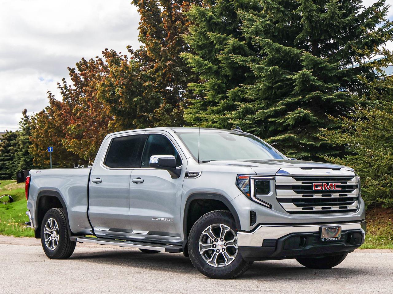 2026 GMC Sierra 1500 SLE Photo