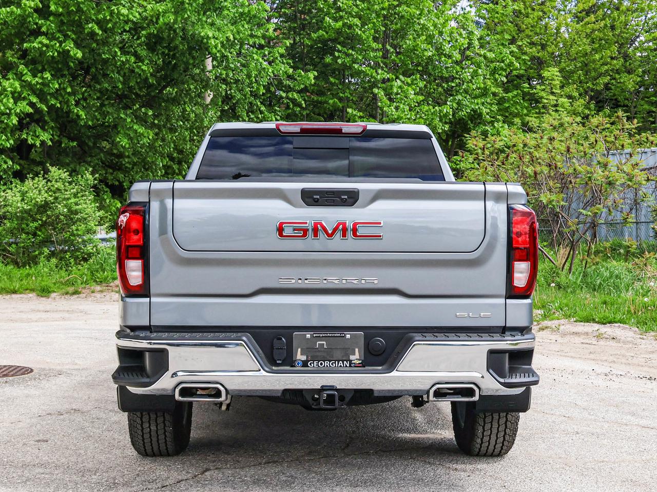 2026 GMC Sierra 1500 SLE Photo