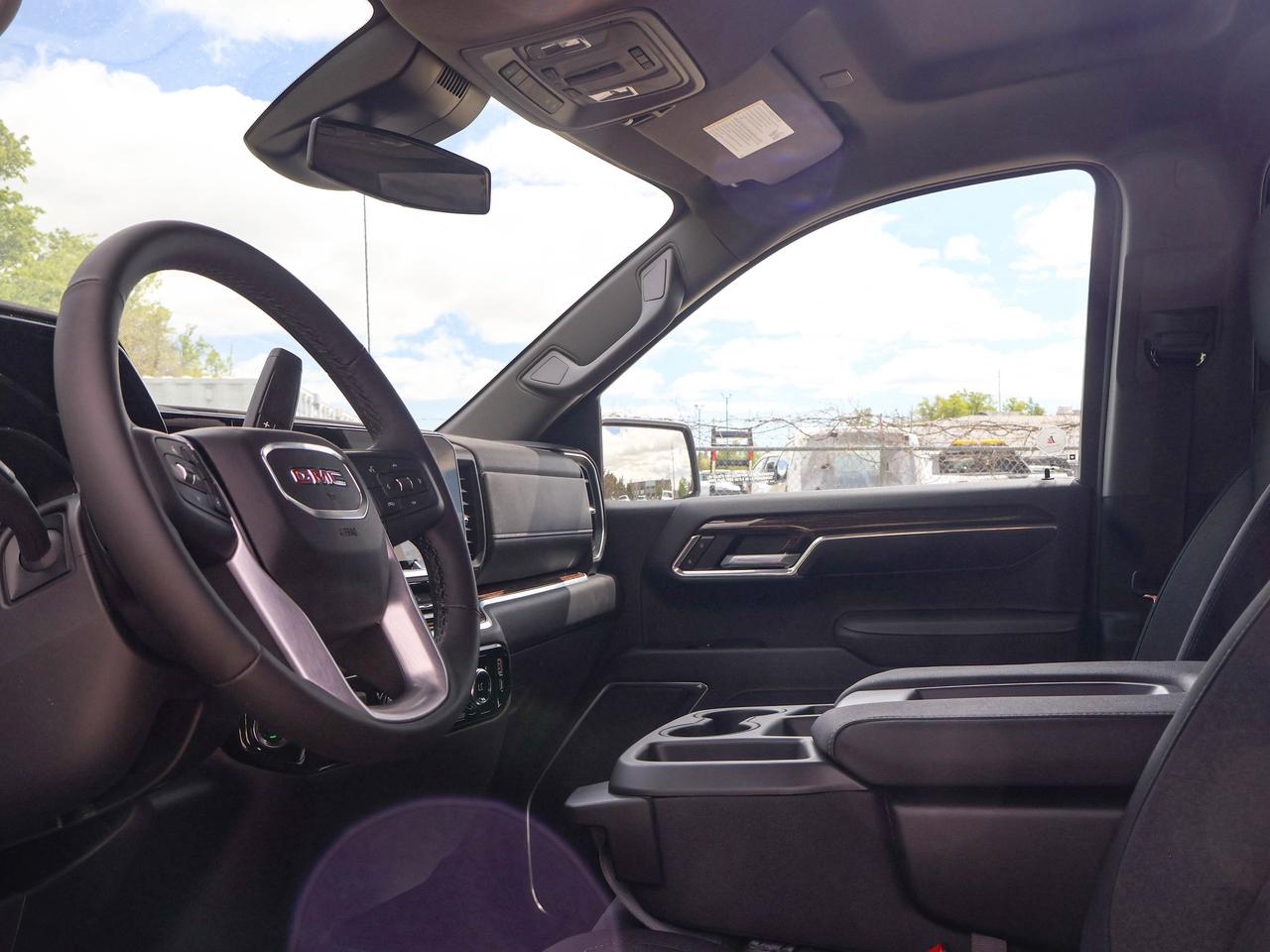 2026 GMC Sierra 1500 SLE Photo