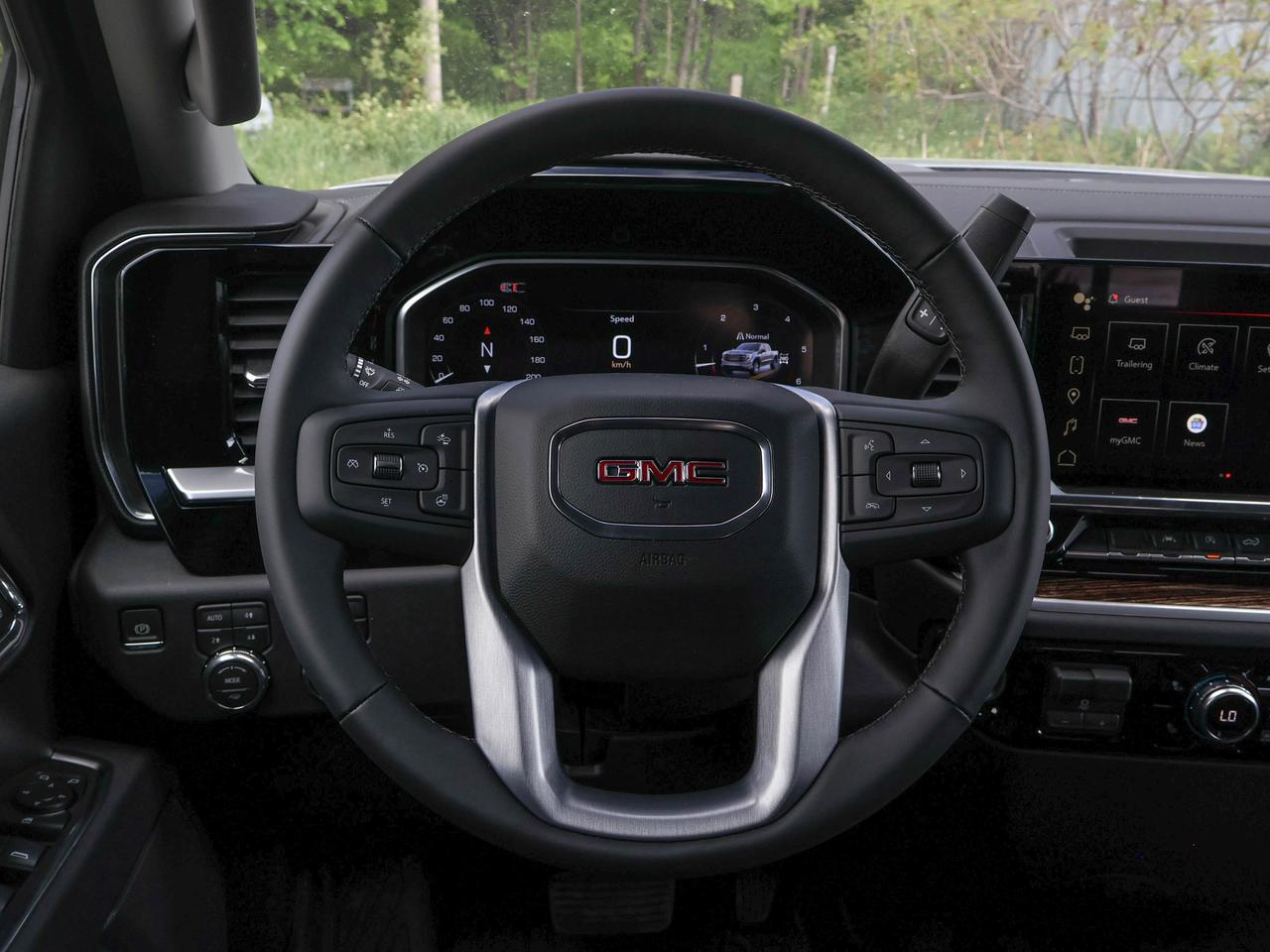 2026 GMC Sierra 1500 SLE Photo