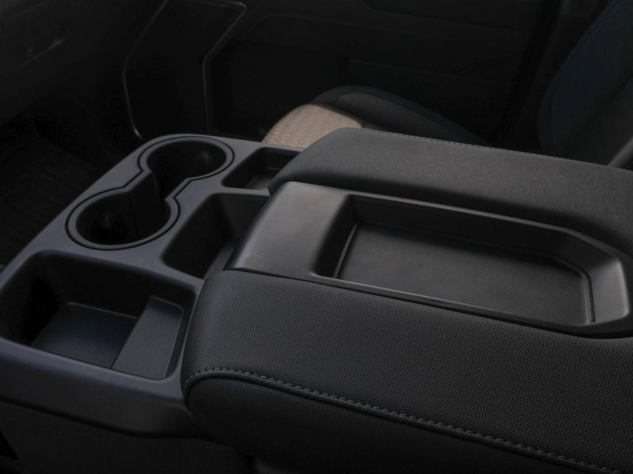 2026 GMC Sierra 1500 SLE Photo