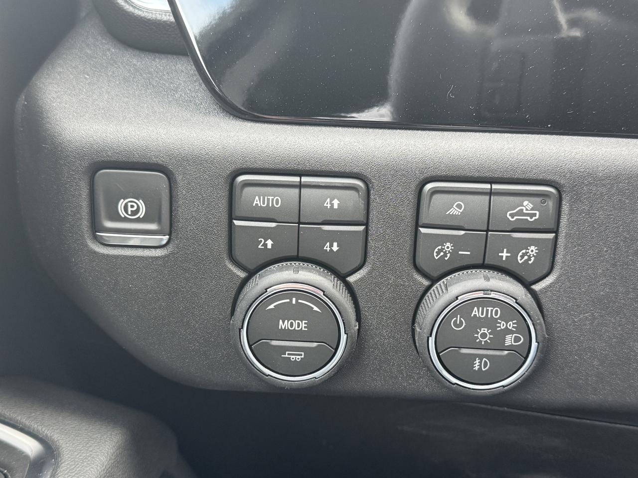 2026 Chevrolet Silverado 1500 RST Photo