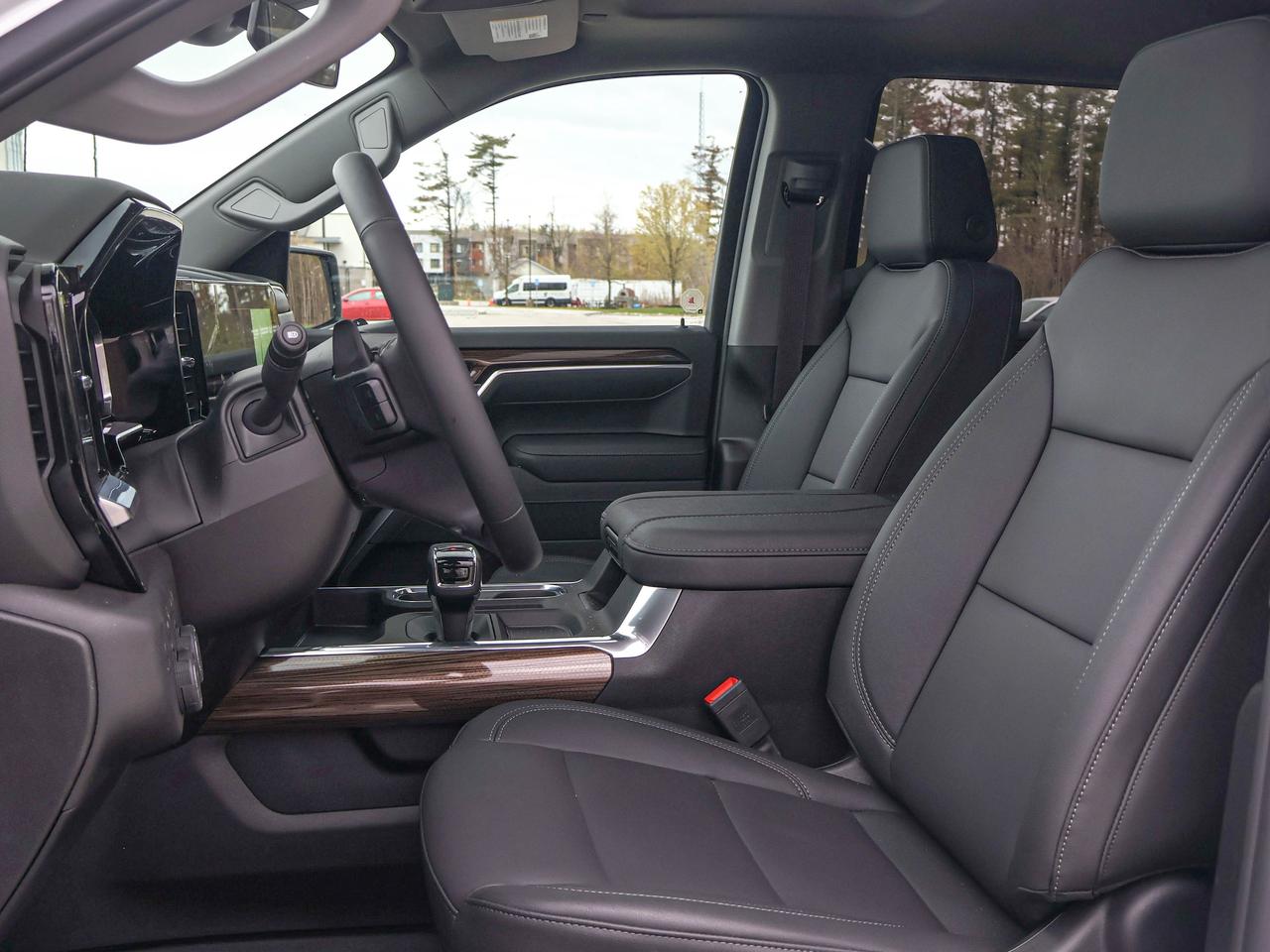 2026 Chevrolet Silverado 1500 RST Photo
