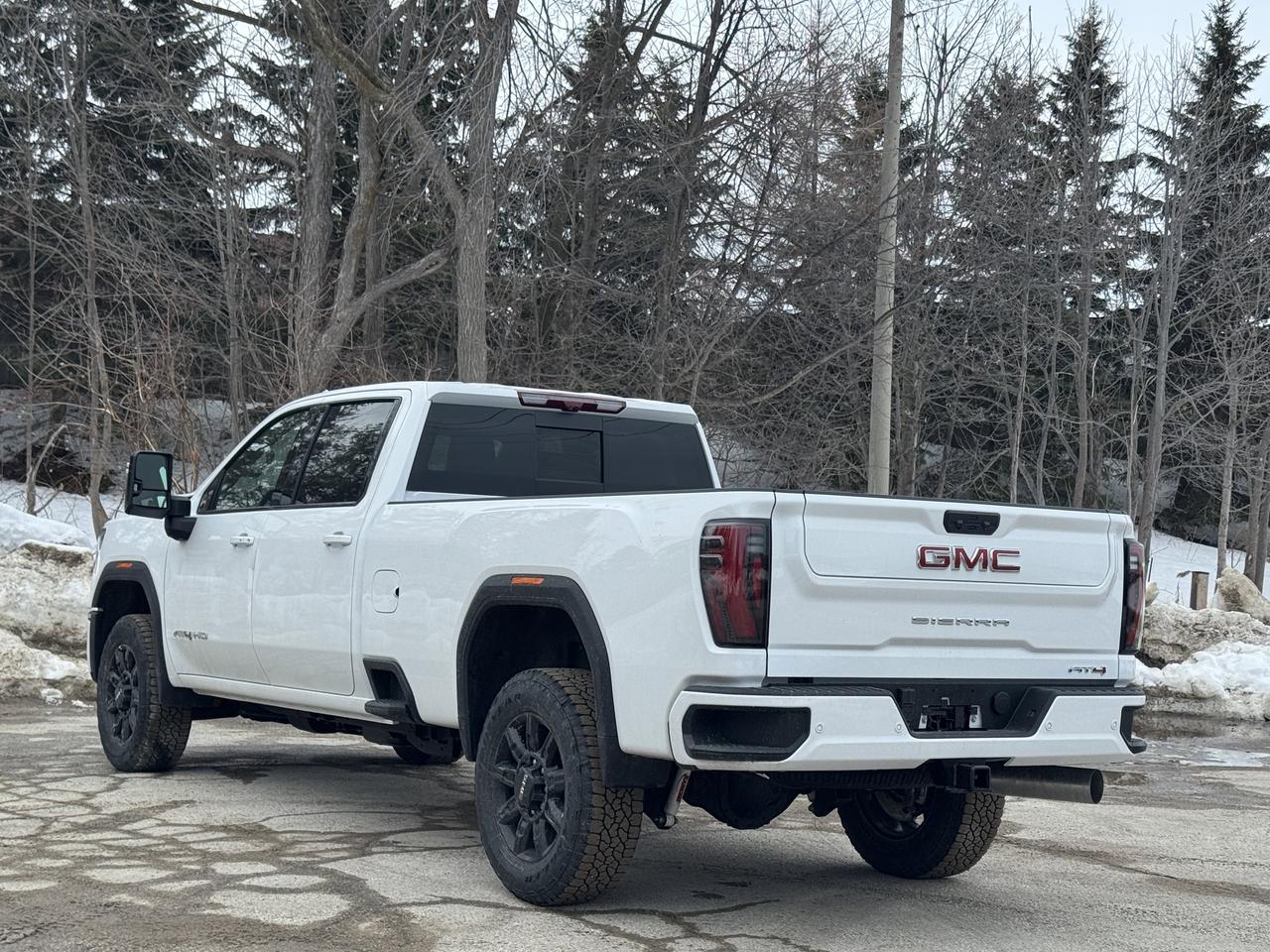 2026 GMC Sierra 3500HD AT4 Photo
