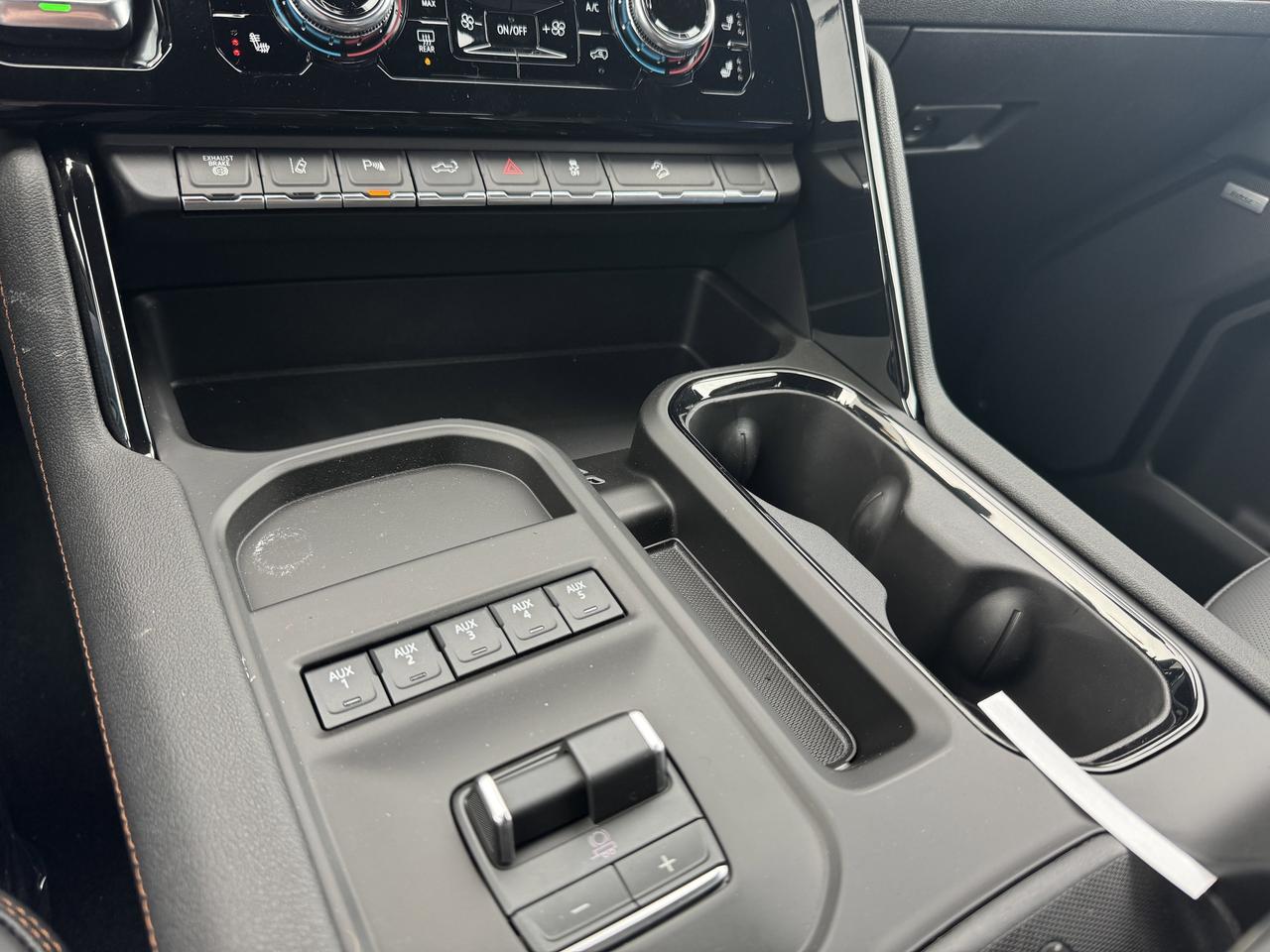 2026 GMC Sierra 3500HD AT4 Photo