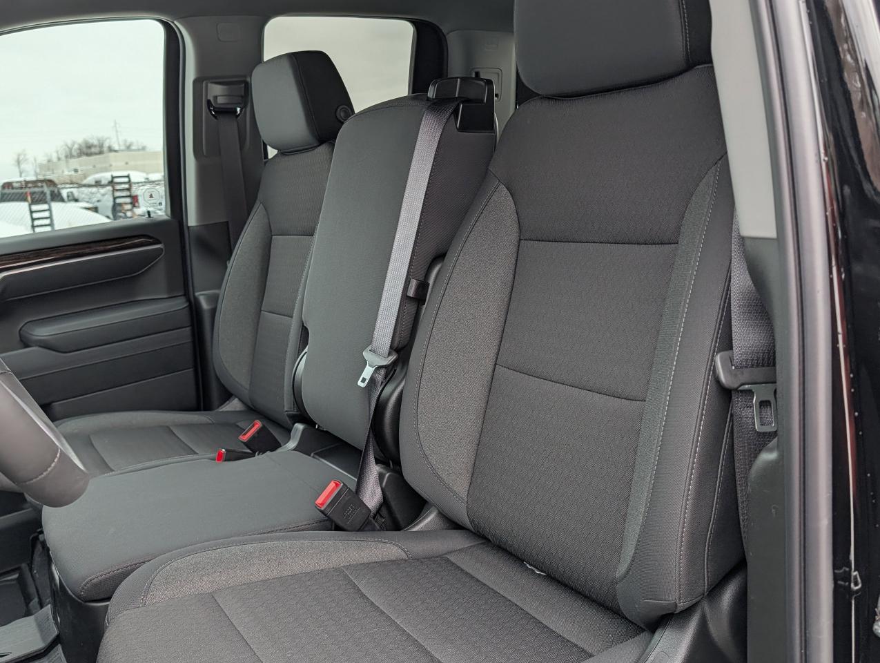 2026 GMC Sierra 1500 SLE Photo