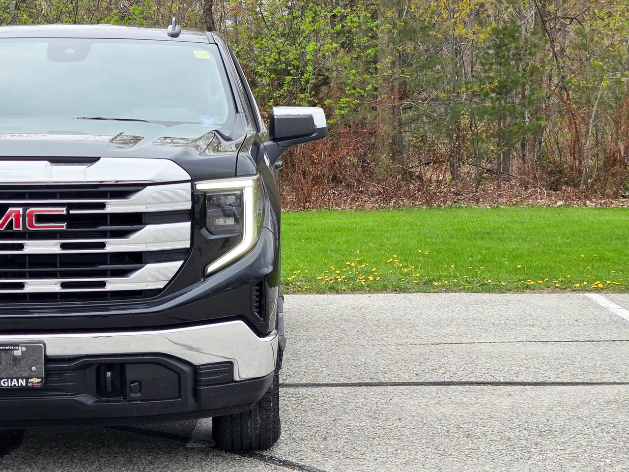 2026 GMC Sierra 1500 SLE Photo