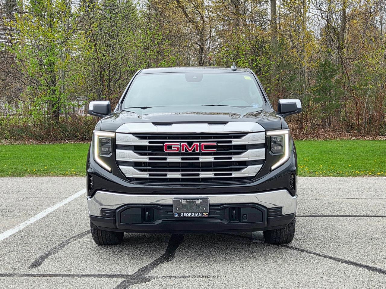 2026 GMC Sierra 1500 SLE Photo