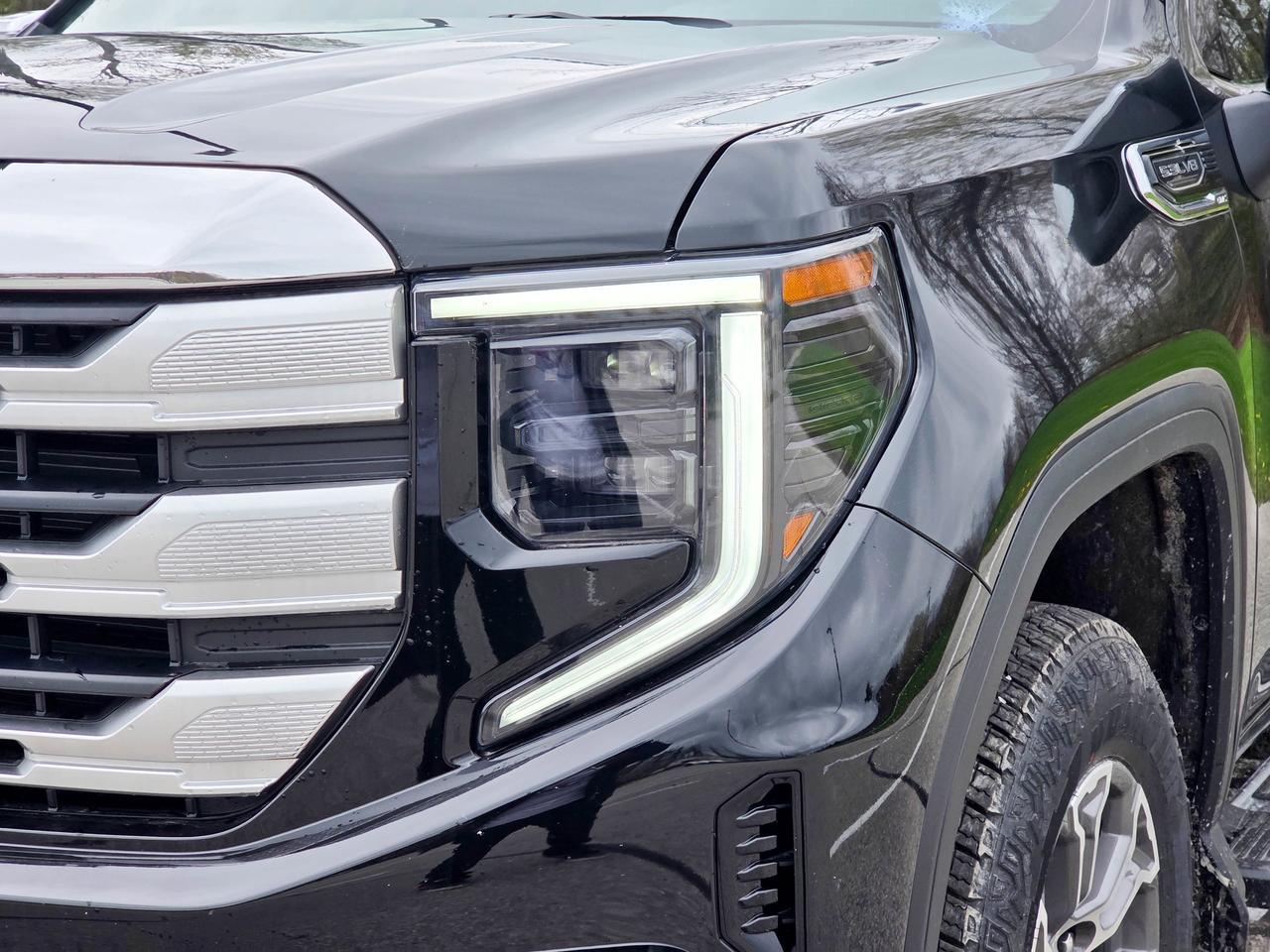 2026 GMC Sierra 1500 SLE Photo