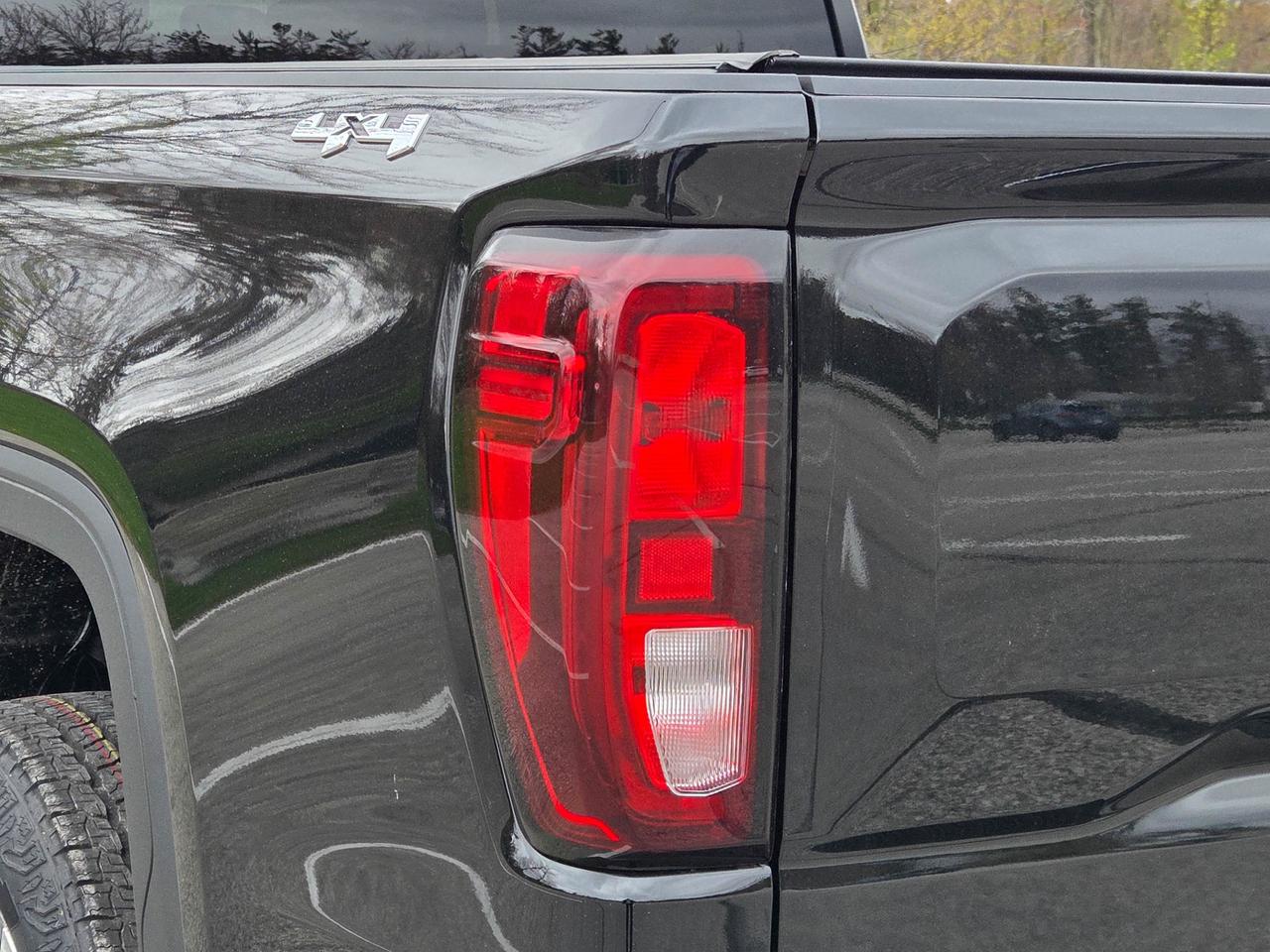 2026 GMC Sierra 1500 SLE Photo