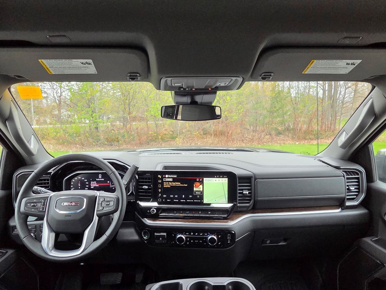 2026 GMC Sierra 1500 SLE Photo