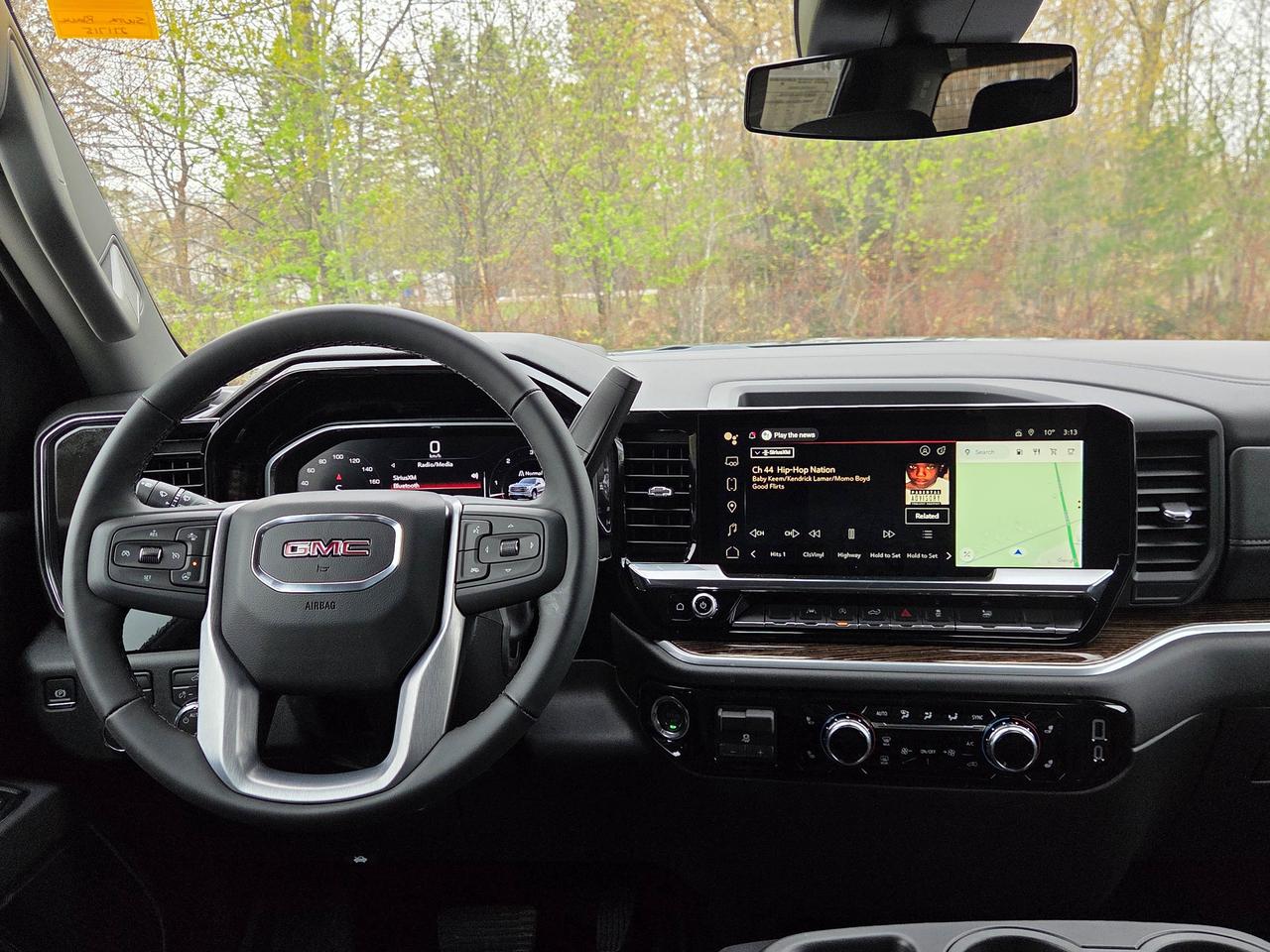2026 GMC Sierra 1500 SLE Photo