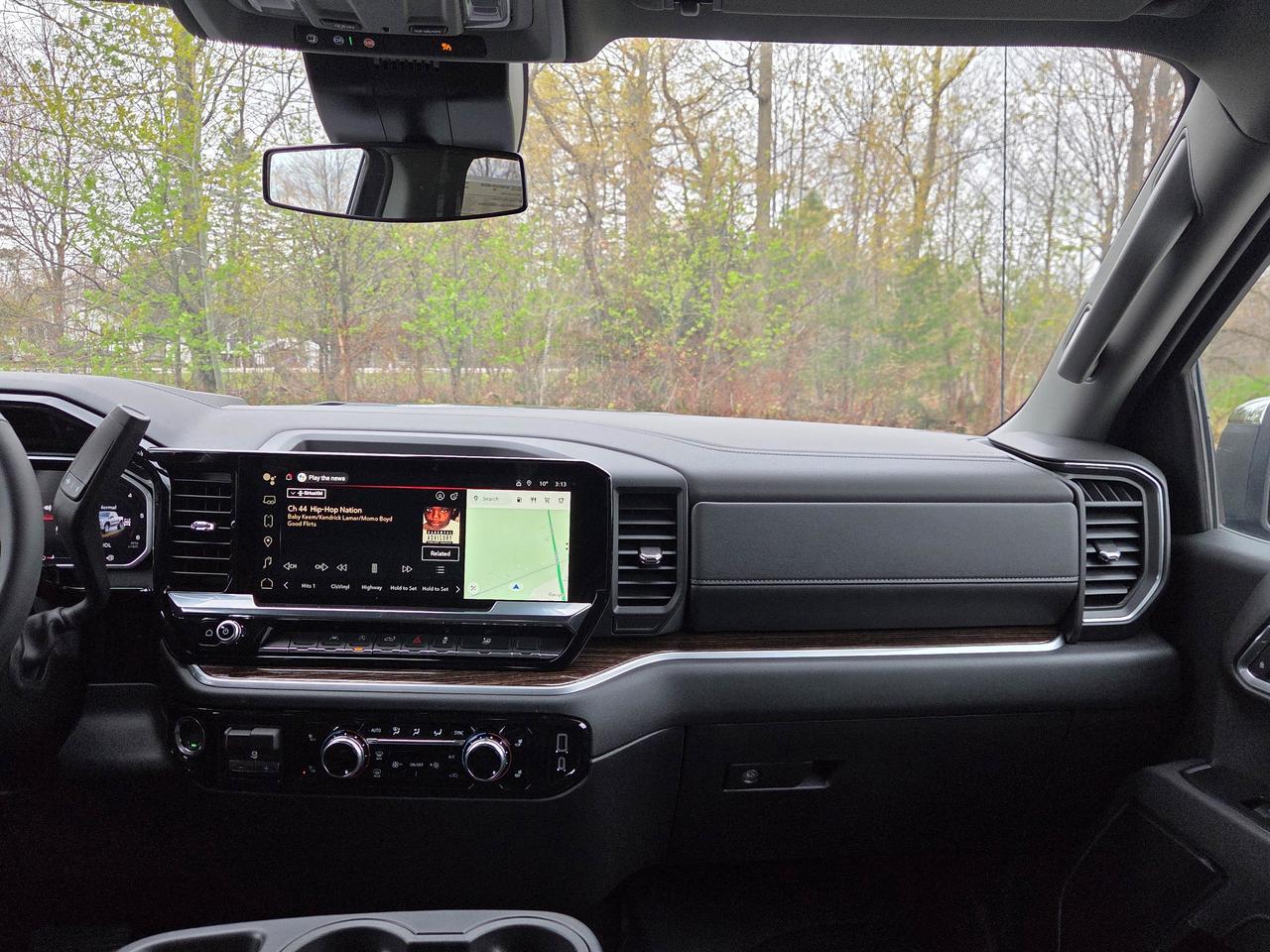 2026 GMC Sierra 1500 SLE Photo