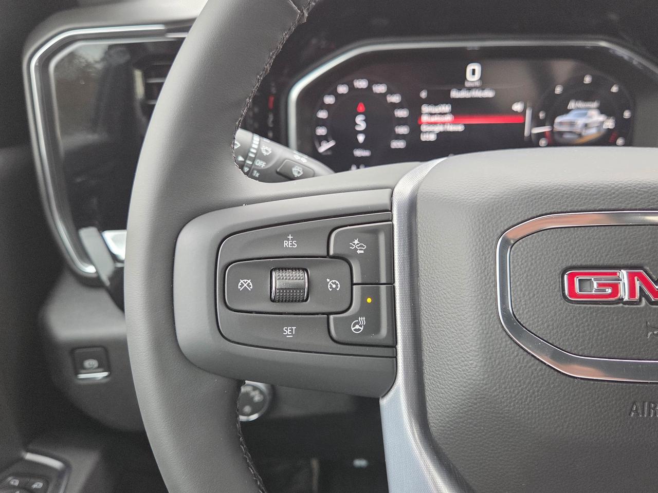 2026 GMC Sierra 1500 SLE Photo