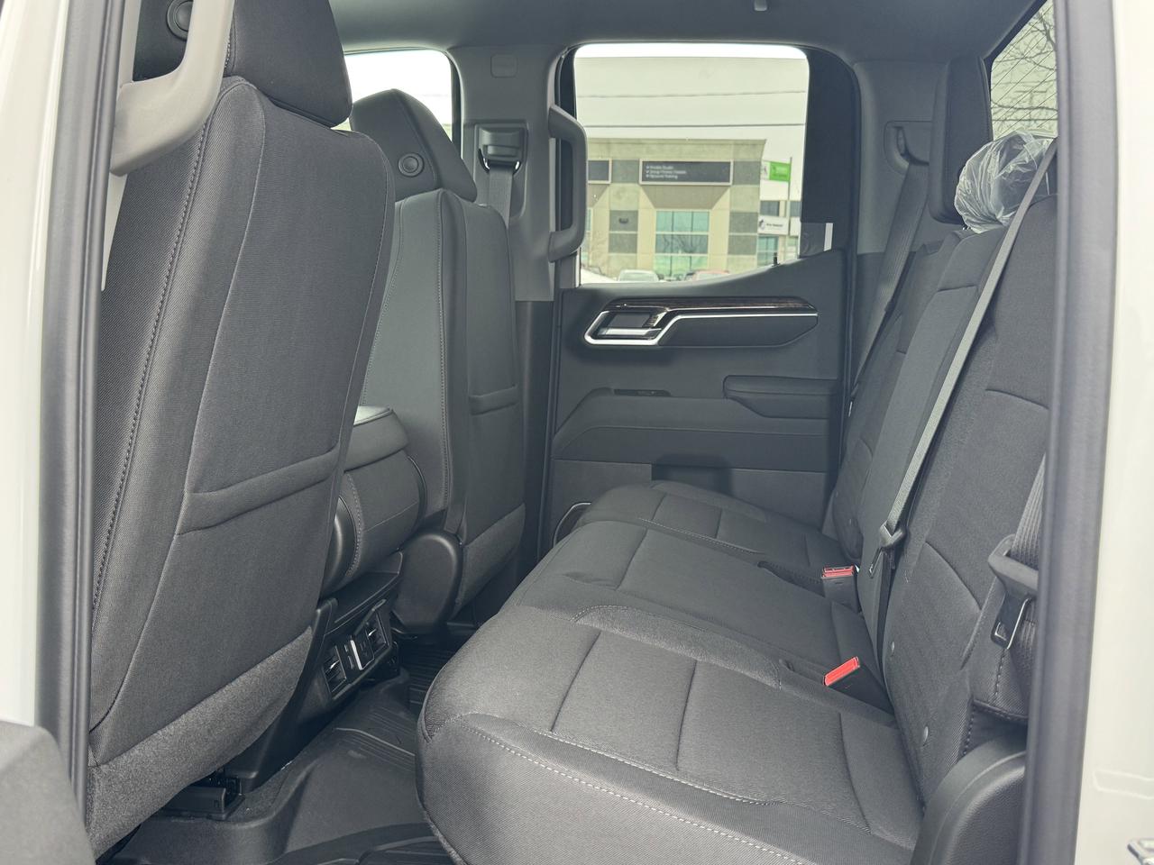 2026 GMC Sierra 1500 SLE Photo