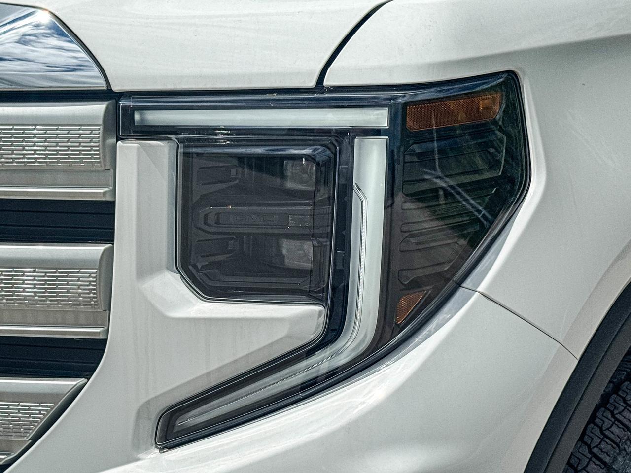 2026 GMC Sierra 1500 SLE Photo