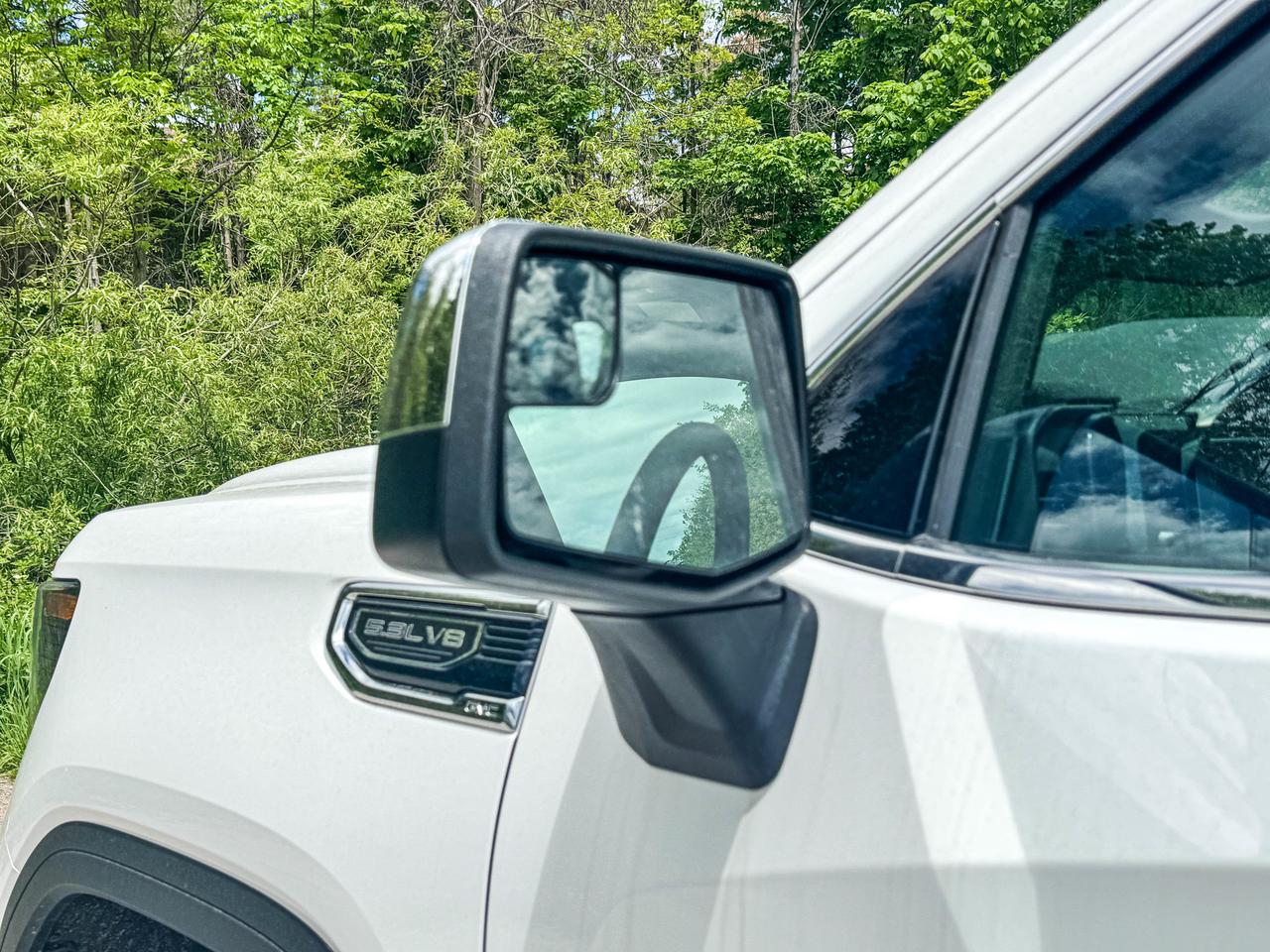 2026 GMC Sierra 1500 SLE Photo