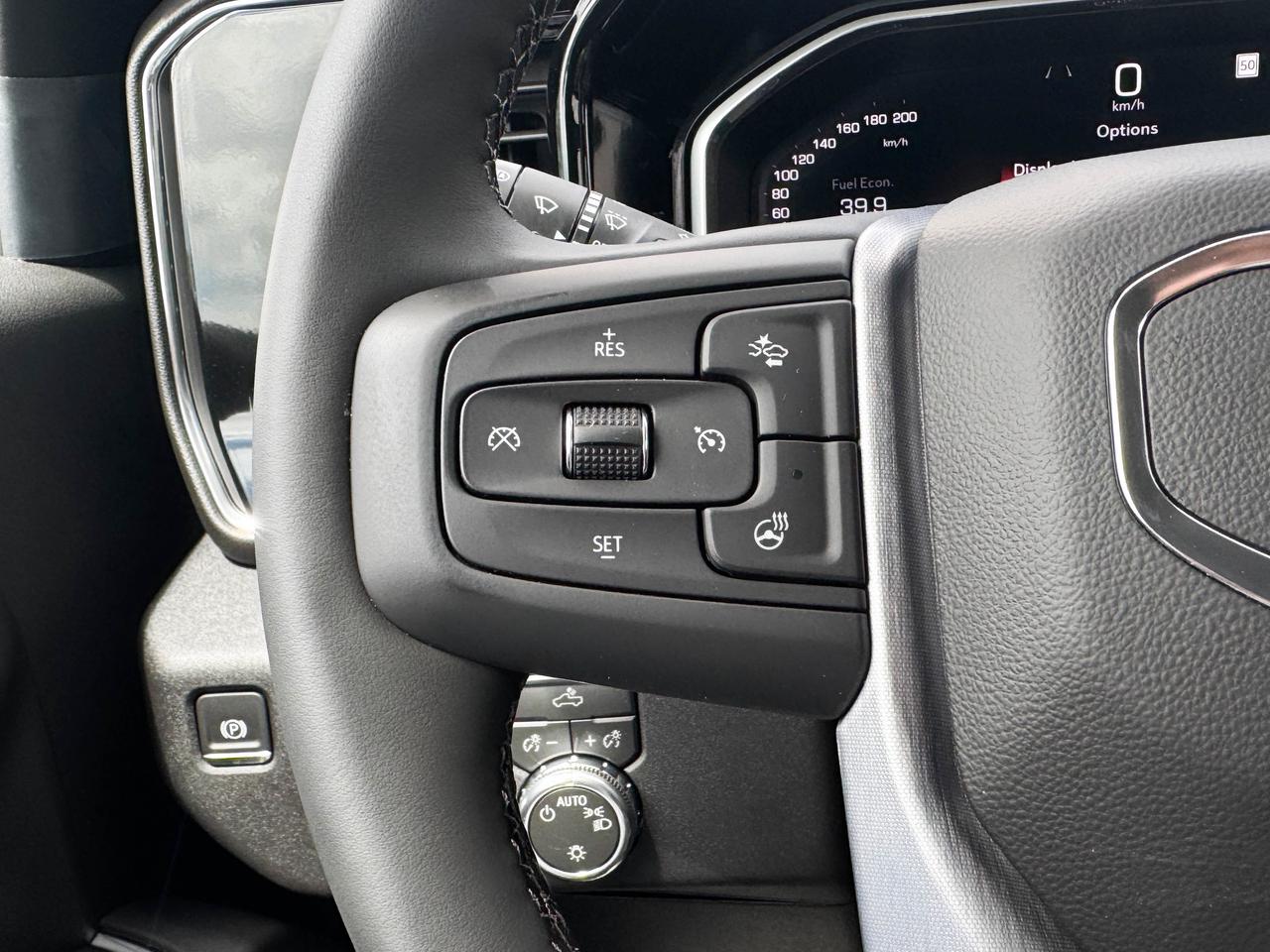 2026 GMC Sierra 1500 SLE Photo