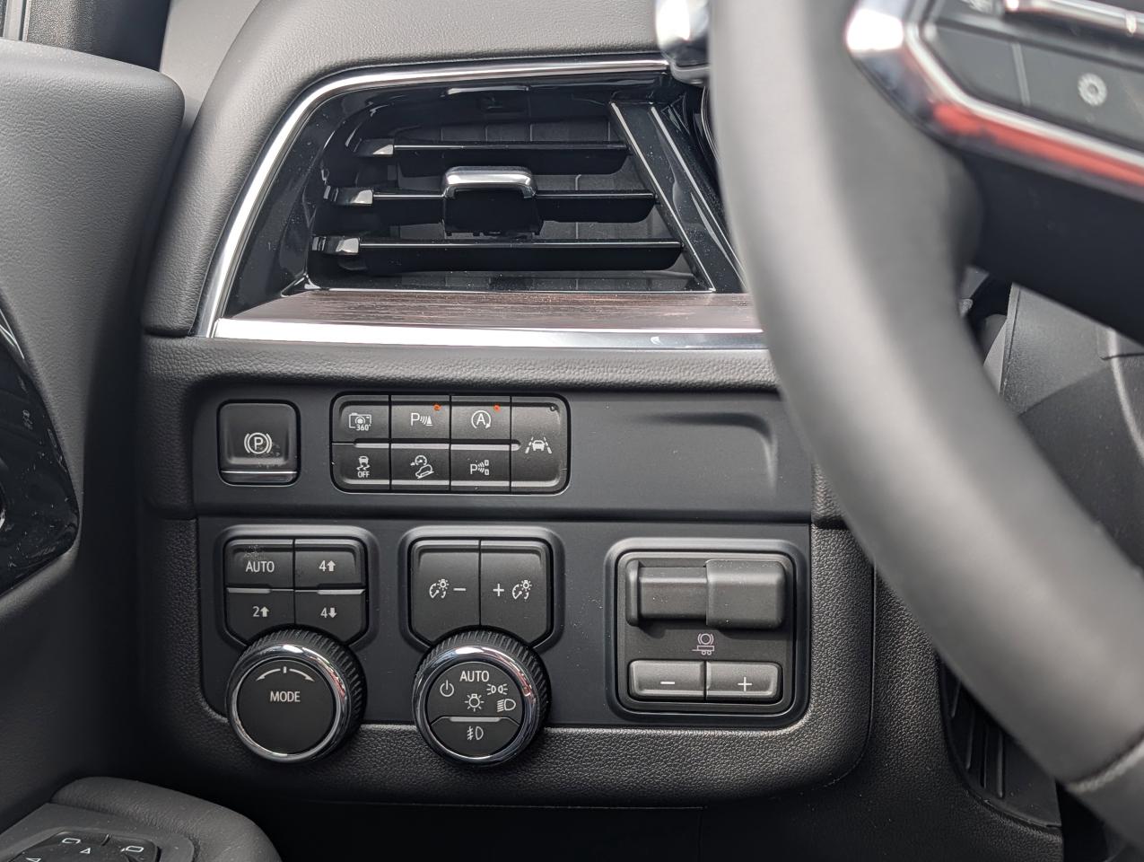 2026 Chevrolet Tahoe Z71 Photo